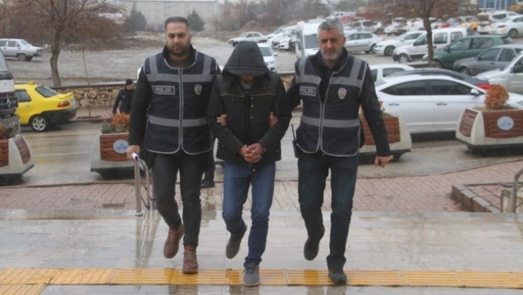 Elazığ'da bir kişiyi iş yerinde vuran şüpheli yakalandı