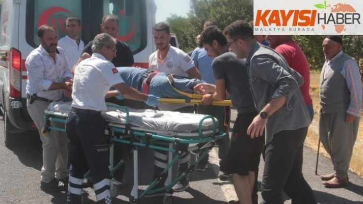 Elazığ'da iki otomobil çarpıştı: 5 yaralı