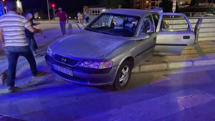Elazığ'da trafik kazası: 4 yaralı