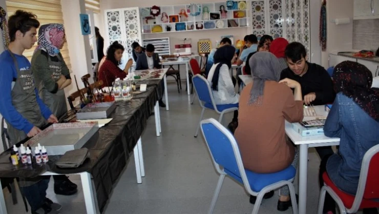 'Engelsiz Girişim Atölyesi'nde eğitim başladı