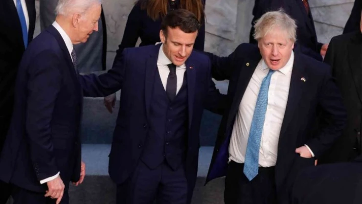 Erdoğan, NATO Liderler Zirvesi'nde aile fotoğrafı çekimine katıldı