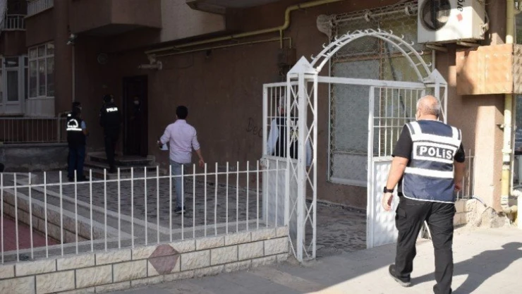 Görme engelli kadın doğalgaz borusuna asılı halde ölü bulundu