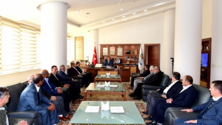 Darende heyetinden Çakır'a teşekkür ziyareti