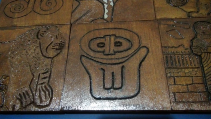 Bal Şehri rölyefi oymacılık sanatıyla hayat buldu