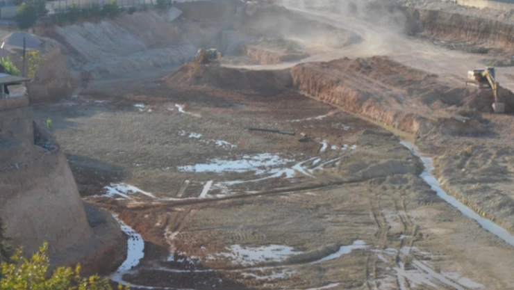 Yer altı suları inşaat çalışmalarını olumsuz etkiliyor