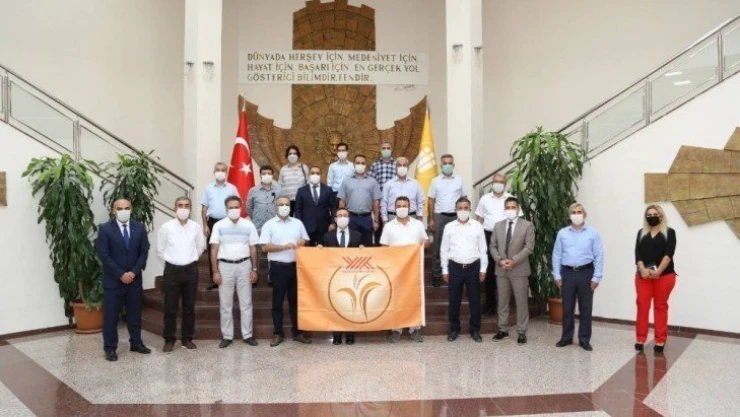 İnönü Üniversitesi'nde Turuncu Bayrak ödülü