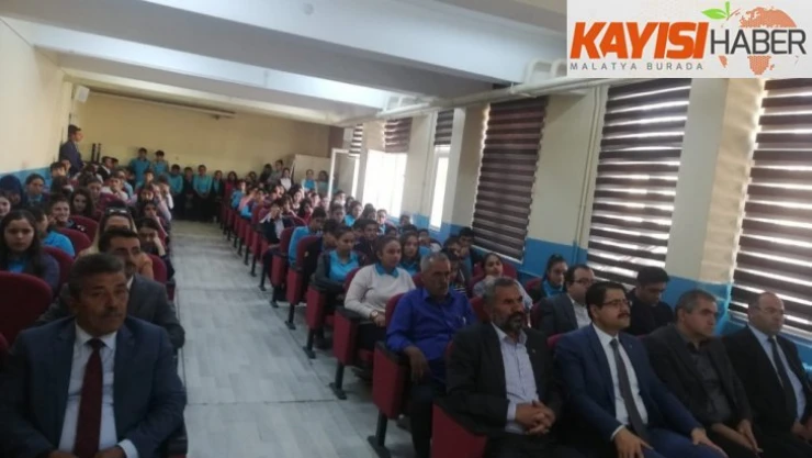 İnsan Hakları ile ilgili bilgilendirme toplantısı yapıldı