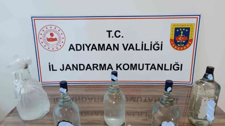 Jandarma sahte içki ele geçirdi