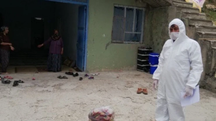 Karantinadakilerin ihtiyaçları Vefa Sosyal Destek Grubu'ndan