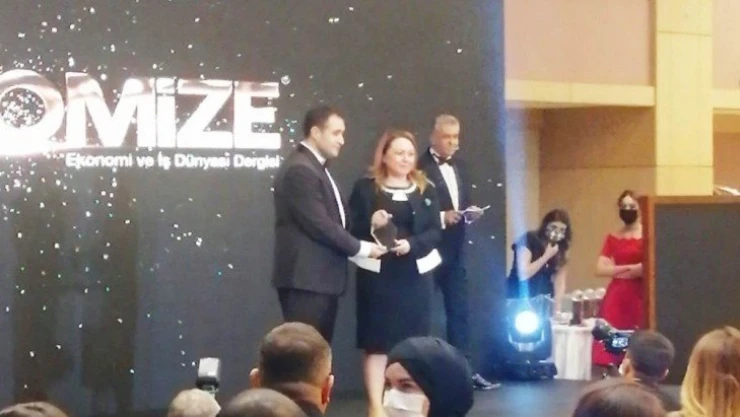 Kayısı çekirdeği çalışmaları ödül getirdi