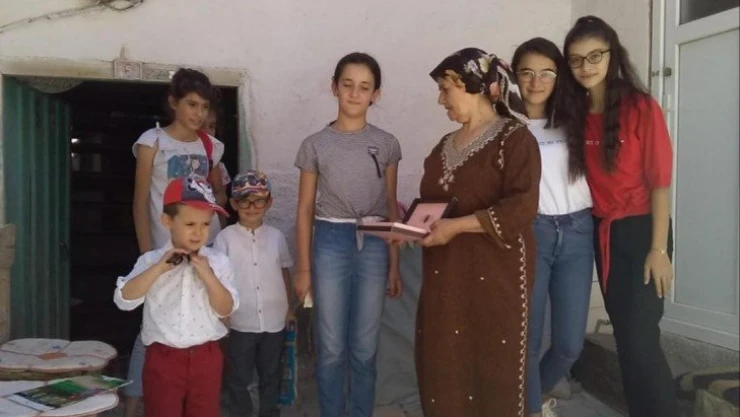 'Bir kitap da sizden olsun'