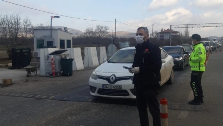 Kısıtlamaya uymayanlar polisten kaçamadı