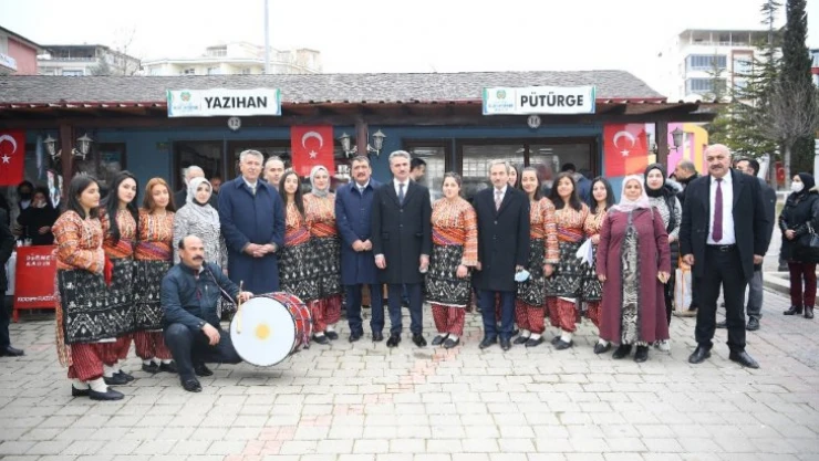 Malatya'da 2. kayısı çiçeği şenlikler başladı
