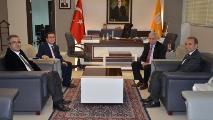 Kızıldaş'tan Rektör Kızılay'a hayırlı olsun ziyareti