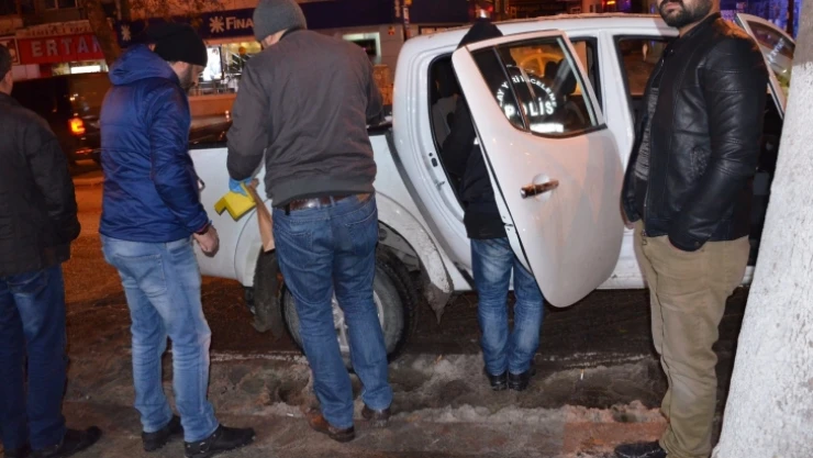 Kafede silahlı kavga: 1 yaralı