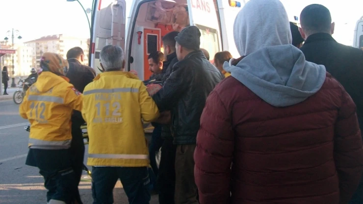 Minibüsün çarptığı yaya ağır yaralandı