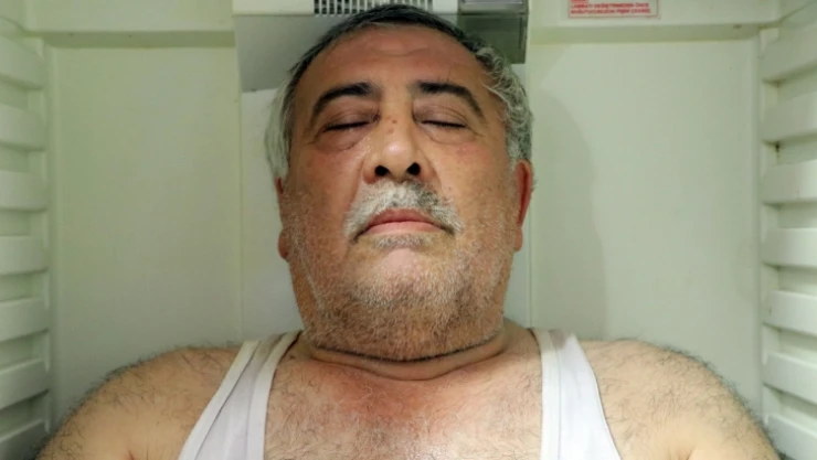 Kavurucu sıcaklara dayanamayan esnaftan ilginç çözüm