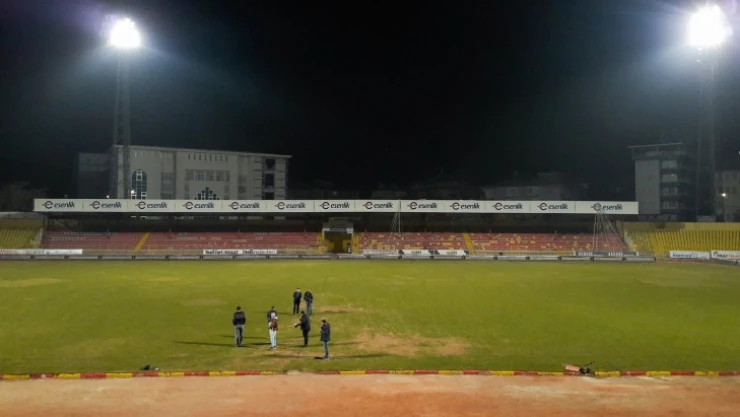 İnönü Stadı'na derbi maçla veda...