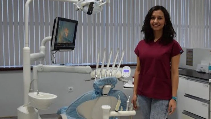 Taşdemir'den diş beyazlatma yöntemleri