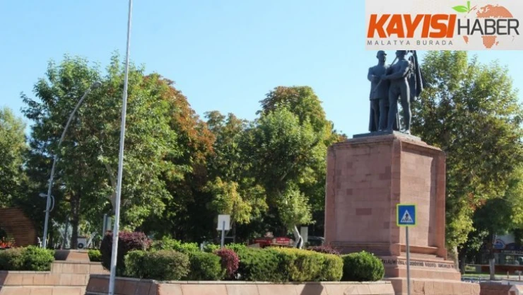 Malatya'ya yeni bir şehir meydanı ve tören alanı yapılıyor