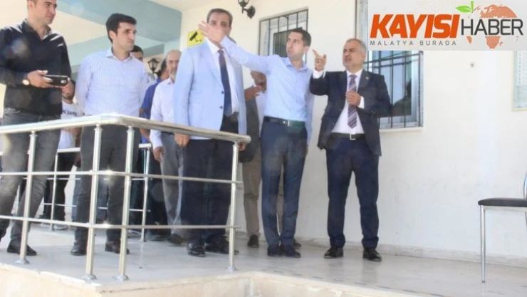 Milletvekili Bulut, Gençlik Merkezi sentetik sahasını inceledi