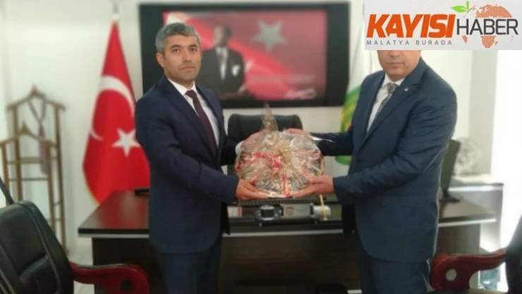 MTB  Başkanı Özcan, Minibüsçüler Odasını ziyaret etti