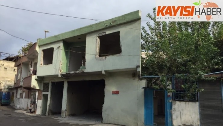 Musalla Mahallesi'nde kentsel dönüşüm yıkımı