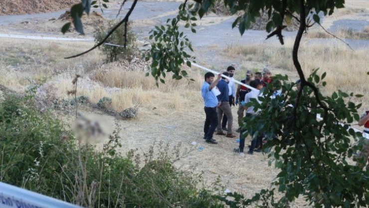 Oğlu öldürülen annenin feryadı yürek dağladı