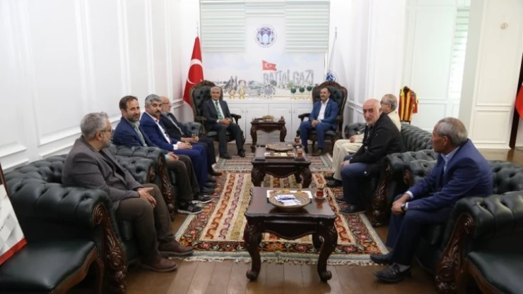 Önder İmam Hatipliler Derneği'nden Başkan Güder'e ziyaret