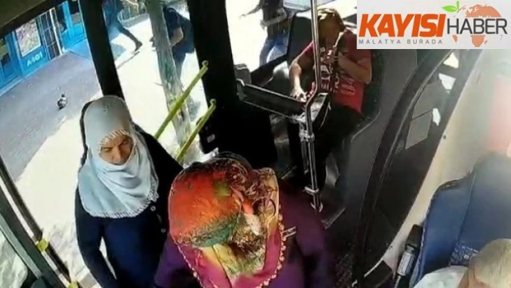 Otobüste kalp krizi geçiren yolcuyu hastaneye yetiştirdi