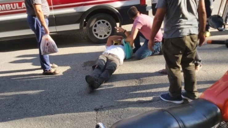 Otomobil ile motosiklet çarpıştı: 1 yaralı