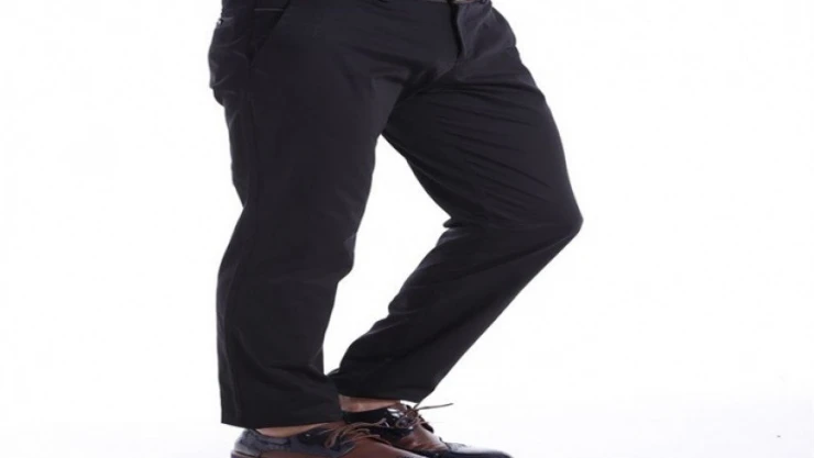 Erkek Kombinlerinde Siyah Pantolon Modelleri