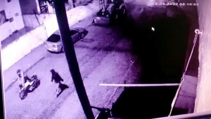 Park halindeki motosikleti çaldılar