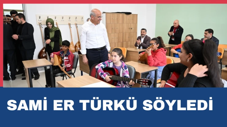 Sami Er türkü söyledi