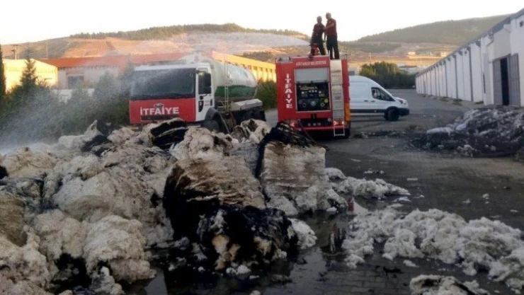 Tekstil fabrikasında yangın