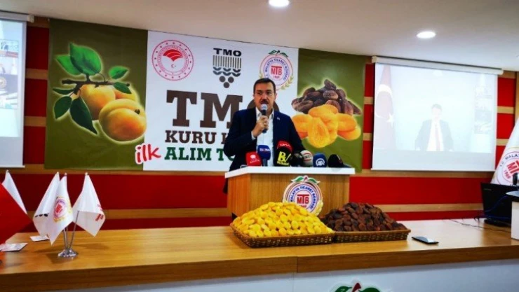 150 mağazada kayısı satışı başladı