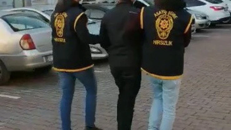 Üç işyerine giren hırsız bir gün içerisinde yakalandı