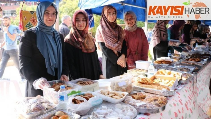Üniversite Camisi için kermes düzenlendi