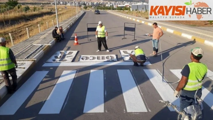 Üniversite kampusunda trafik düzenlemesi yapıldı