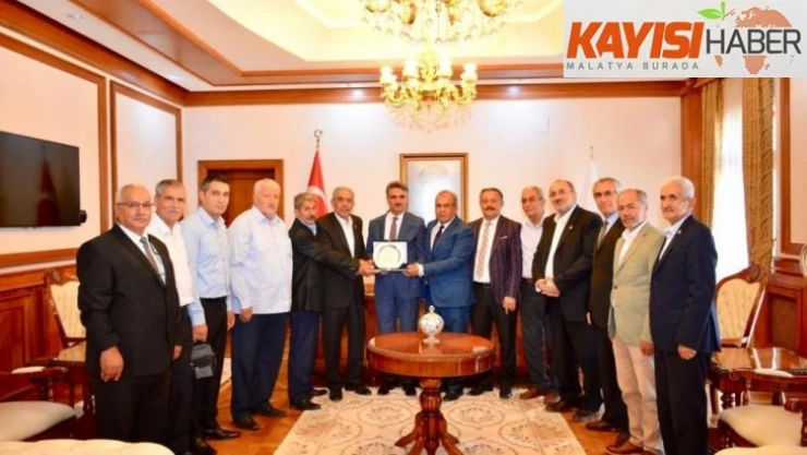 Vali Baruş'a, Muhtarlar Derneği Başkanlarından ziyaret