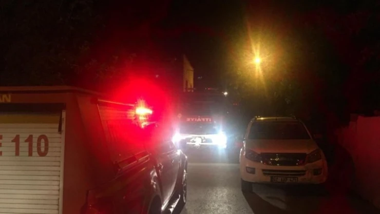 Yangında mahsur kalan kuşlar kurtarıldı