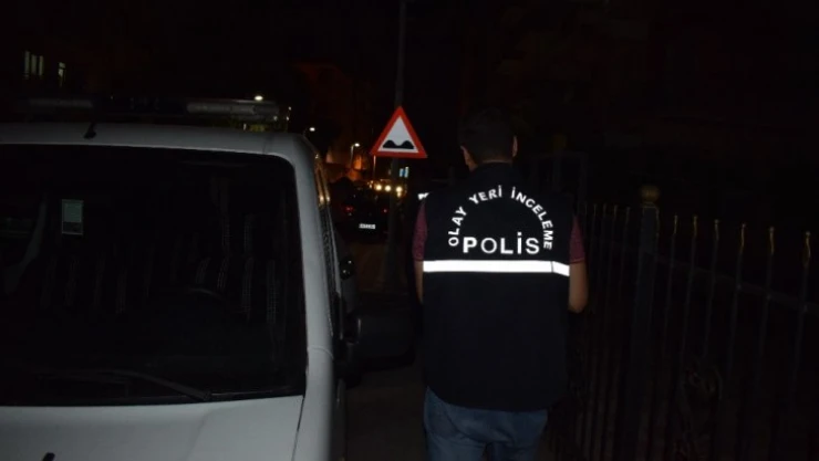 Yaşlı kadın evde düşerek hayatını kaybetti