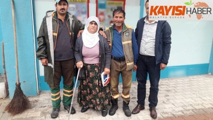 Yaşlı kadının kaybettiği 2 bin TL teslim edildi