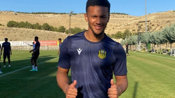 Yeni Malatyaspor, Beşiktaş'a bileniyor