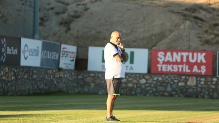 Yeni Malatyaspor'da Ç.Rizespor mesaisi sürüyor