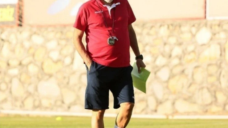 Yeni Malatyaspor'da hedef en az 9 puan