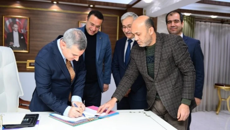 Yeşilyurt Belediyesi toplu sözleşme imzaladı