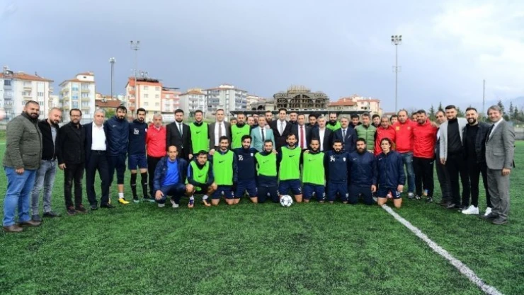 Yeşilyurt Belediyespor şampiyonluk için kenetlendi