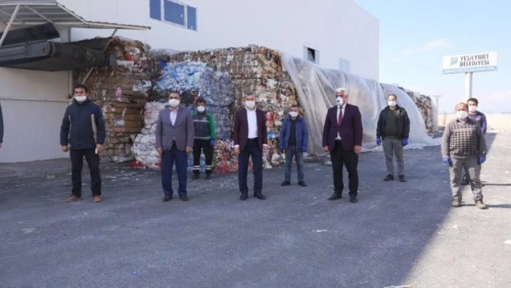 Yeşilyurt'ta 557 ton atık toplandı