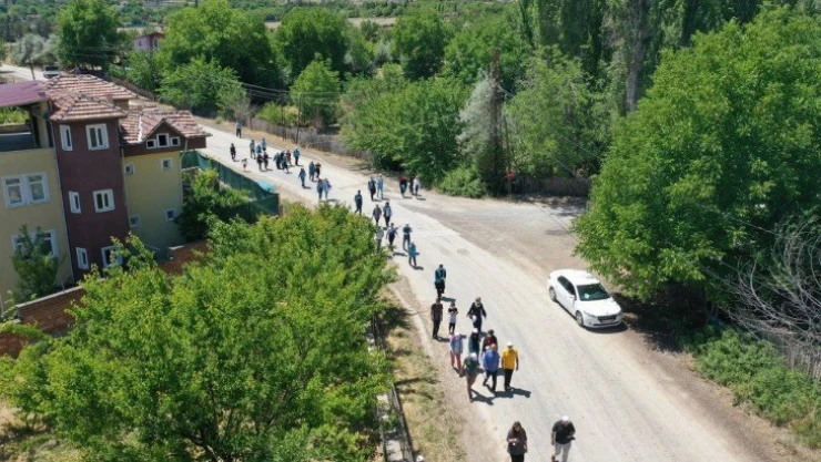 Yeşilyurt'ta doğa yürüyüşü yapıldı